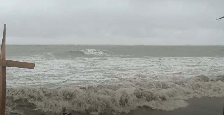 নিম্নচাপটি গভীর নিম্নচাপে পরিণত হয়েছে